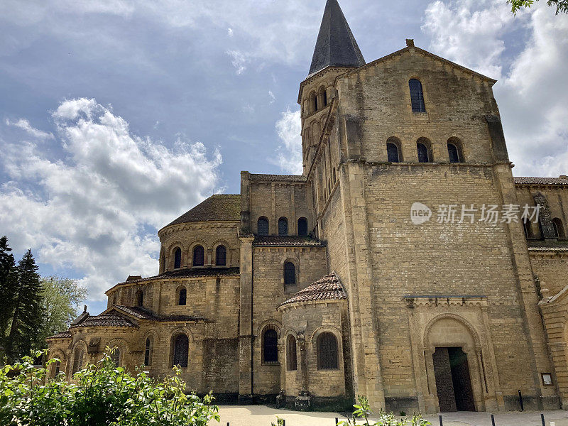 法国-勃艮第- Paray Le Monial - basililique du sacr<e:1> Cœur